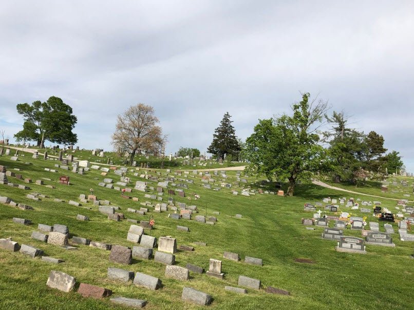 Locust Hill Cemetery and Arboretum, Evansville, Indiana, United States